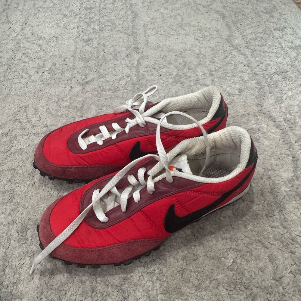Vintage Nike Cortez Red and Black Athletic Shoe